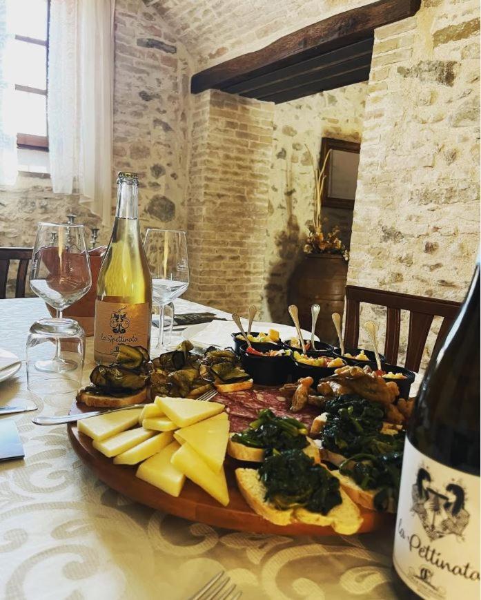 Agriturismo Il Molino Antico - 5 Girasoli Spoleto Buitenkant foto